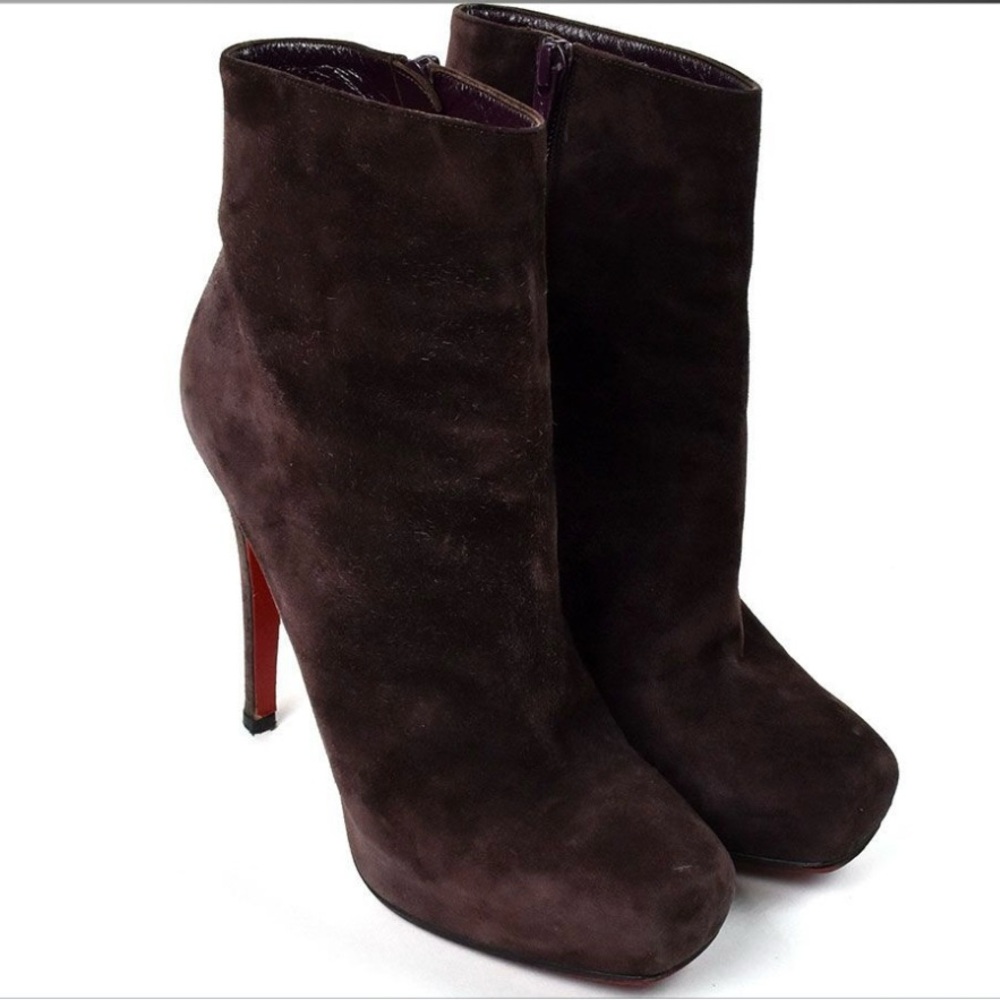 Authentic CHRISTIAN LOUBOUTIN Burgu Suede Boots size 38 Euro